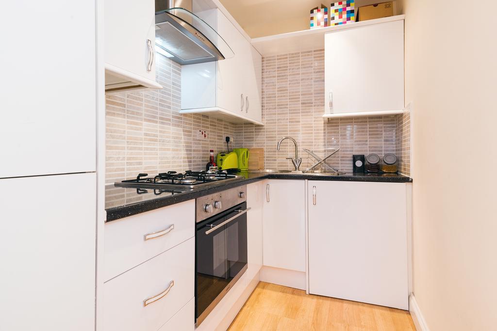 Kings Cross Apartment London Szoba fotó